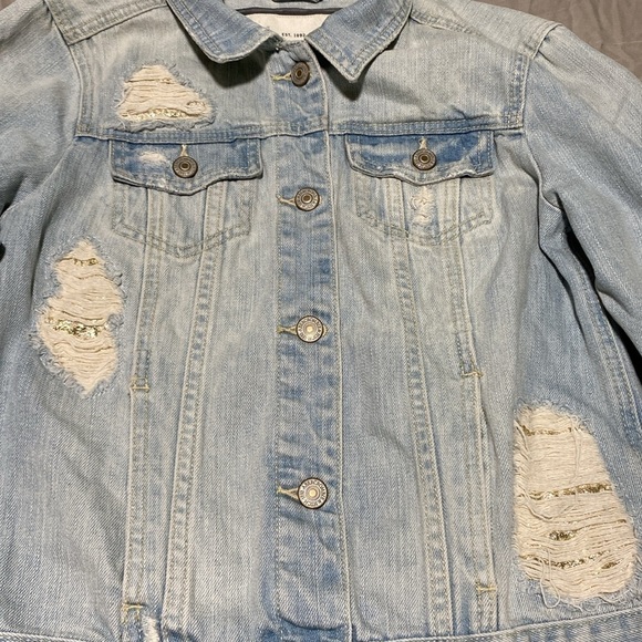 Abercrombie & Fitch women’s jean jacket size large - Picture 3 of 8